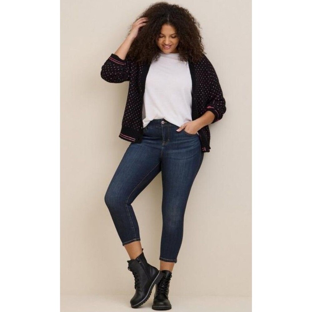 Torrid Crop Bombshell Skinny Jeans Blue Stretch Cotton Blend Womens Size 26